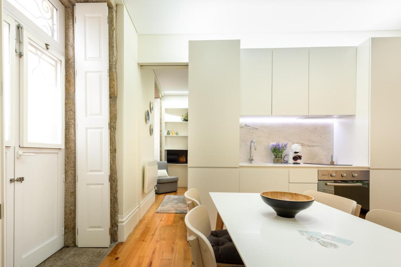 Casa Barros - Trindade Apartment Porto Luaran gambar